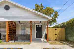 featured image of 3302 Florida Ave #B