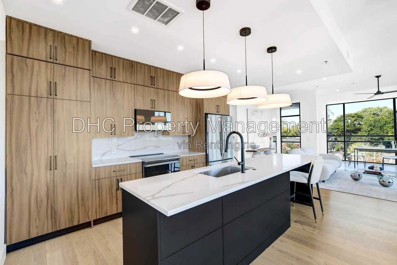 567 Ponce De Leon Ave Ne #514 - Photo 2 of 11