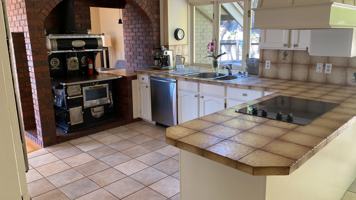 featured image of 5515 Parthenon Place