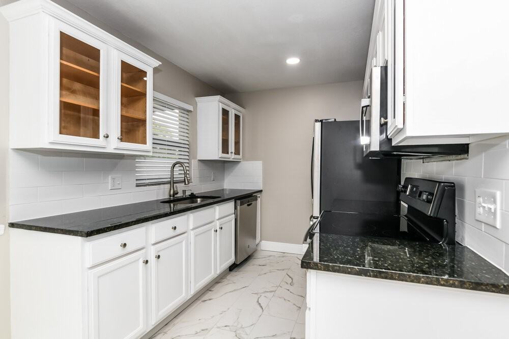 206 Loch Low Dr - Photo 7 of 16