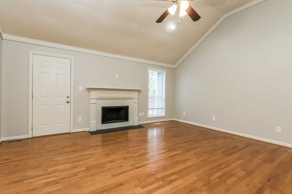 2663 Candler Dr Sw - Photo 4 of 16