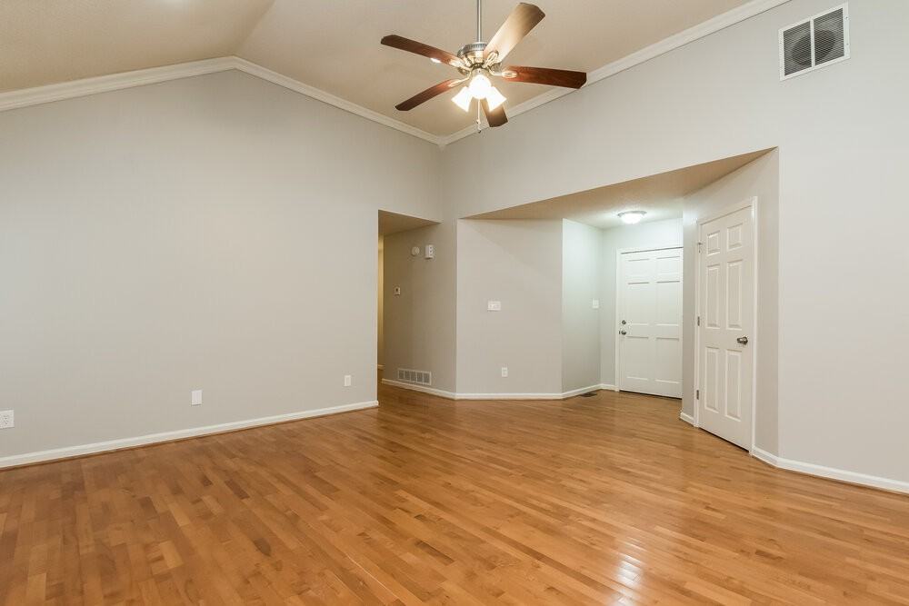 2663 Candler Dr Sw - Photo 6 of 16