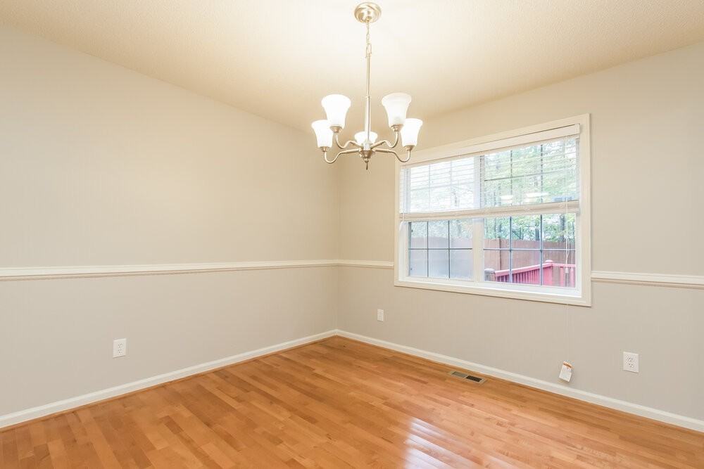 2663 Candler Dr Sw - Photo 7 of 16