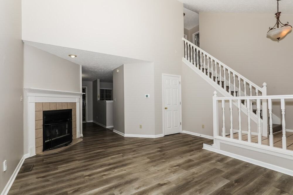 2917 Sunnyfield Ct - Photo 4 of 17