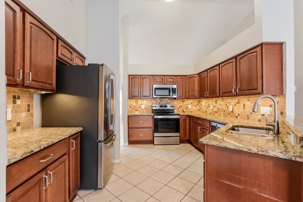 628 Wechsler Cir - Photo 7 of 16