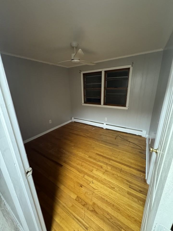 606 Lemoyne Ave - Photo 4 of 8