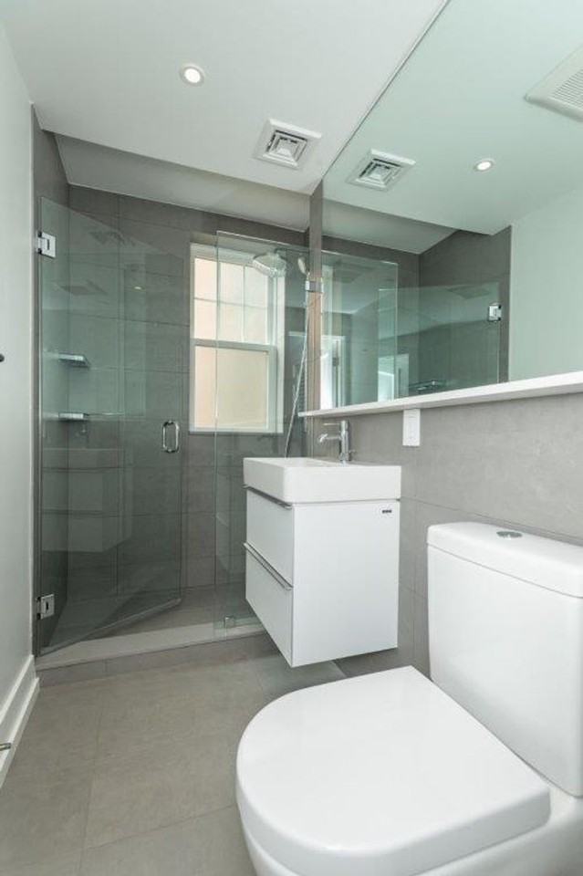 17 Forest St - Photo 3 of 9