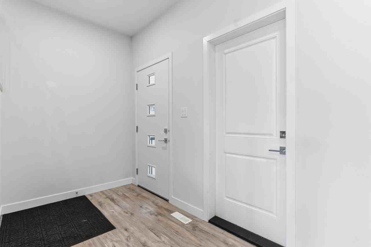 8805 Carson Way Sw - Photo 2 of 28