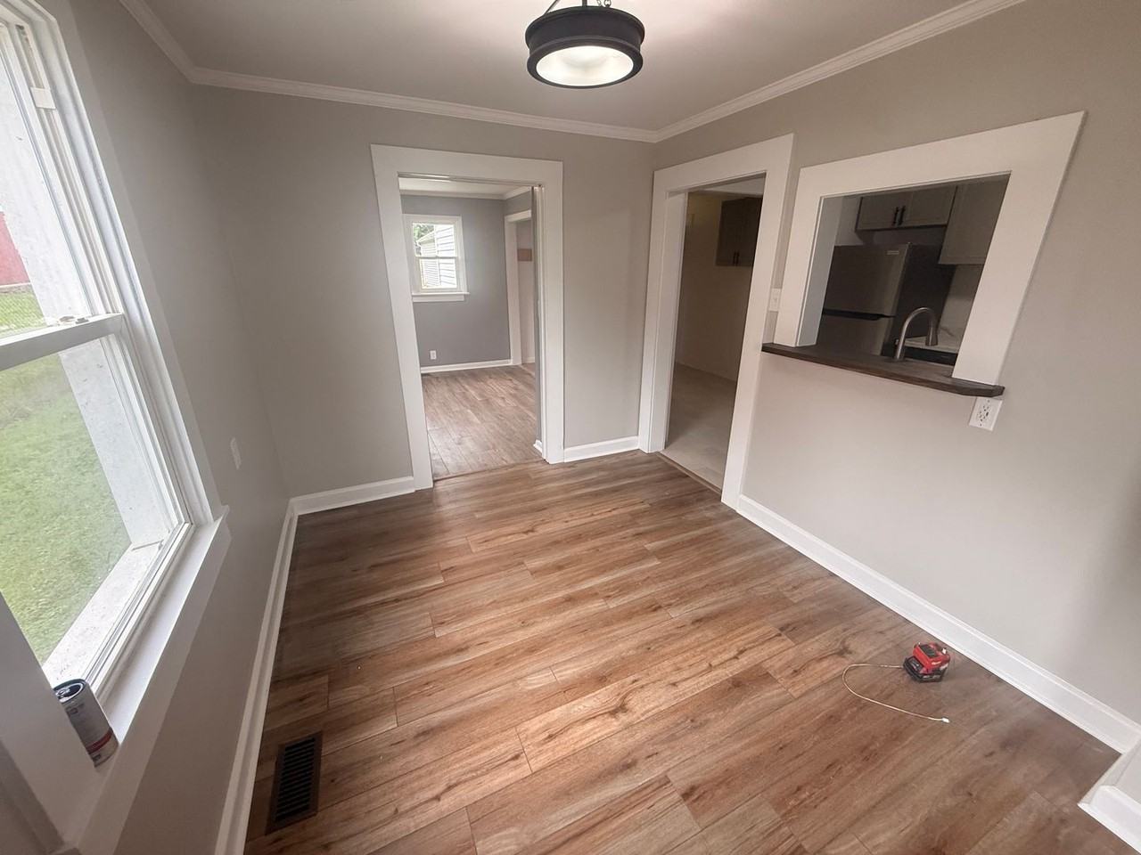 311 Clement St - Photo 6 of 27
