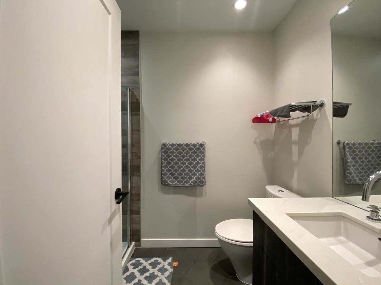 311 6th Ave E #303 - Photo 5 of 50