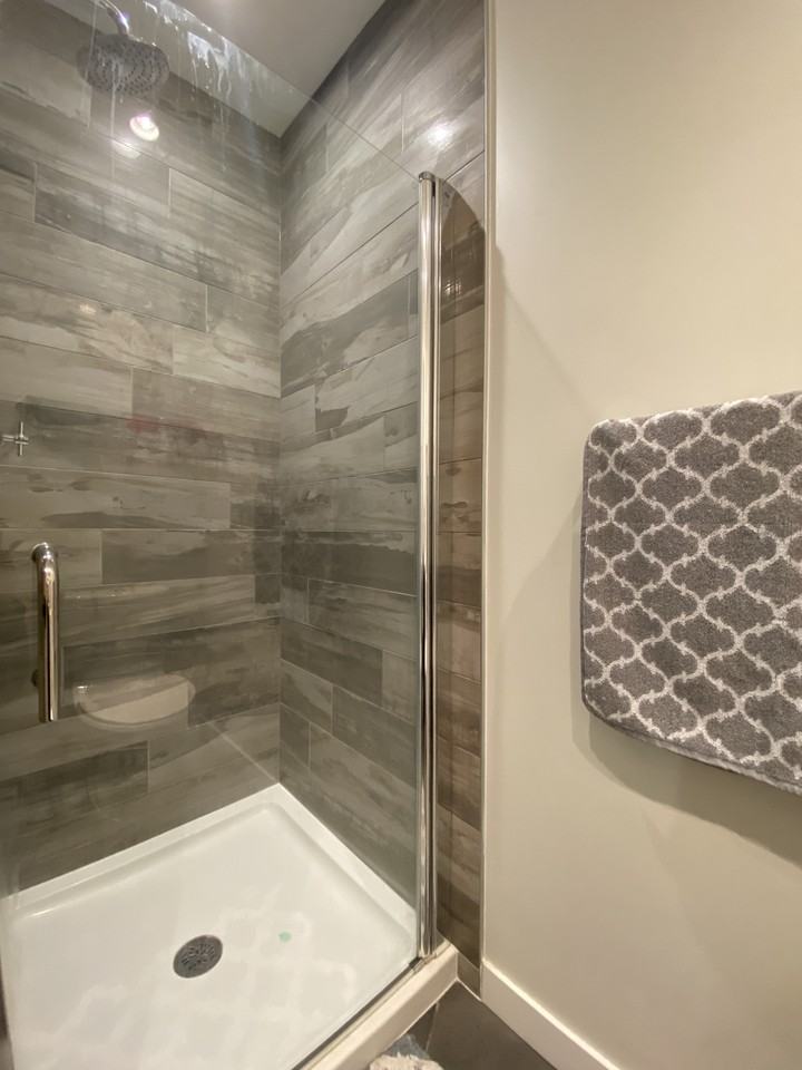 311 6th Ave E #303 - Photo 6 of 50