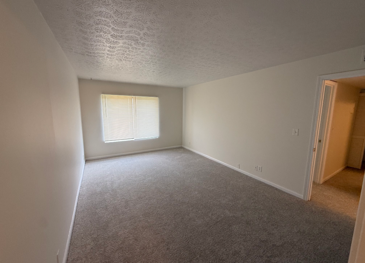 7010 Wildwood Cir #70 - Photo 5 of 18