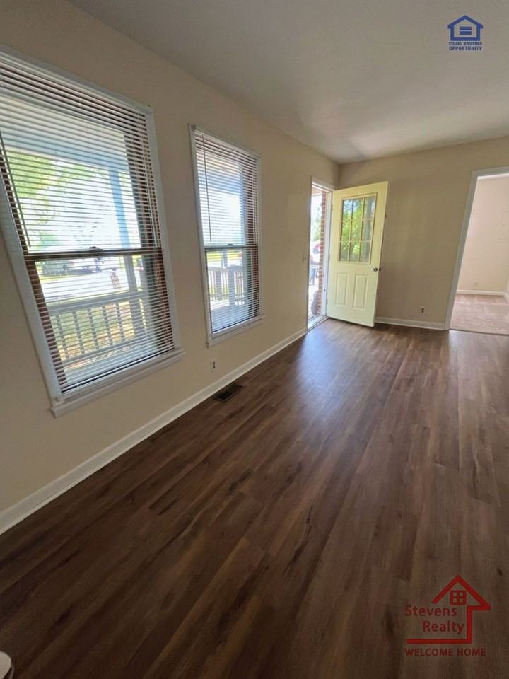 31 Gibson Ave