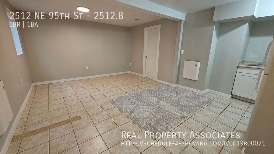 2512 Ne 95th St #2512B - Photo 2 of 9