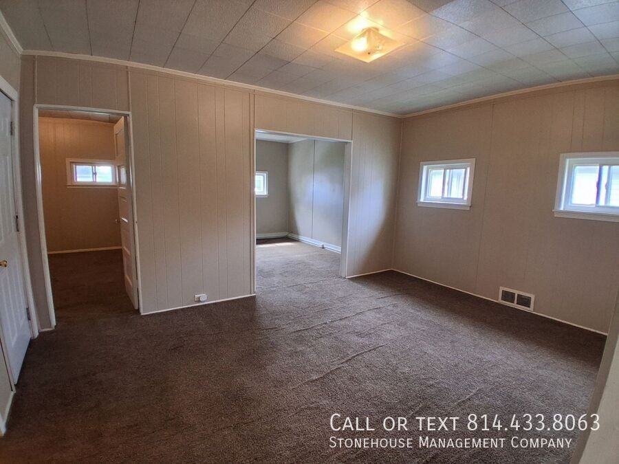 1404 E 8th St #2 - Photo 6 of 12