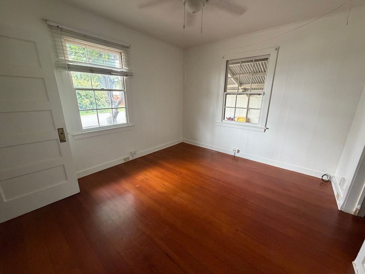1580 Alako St - Photo 4 of 8