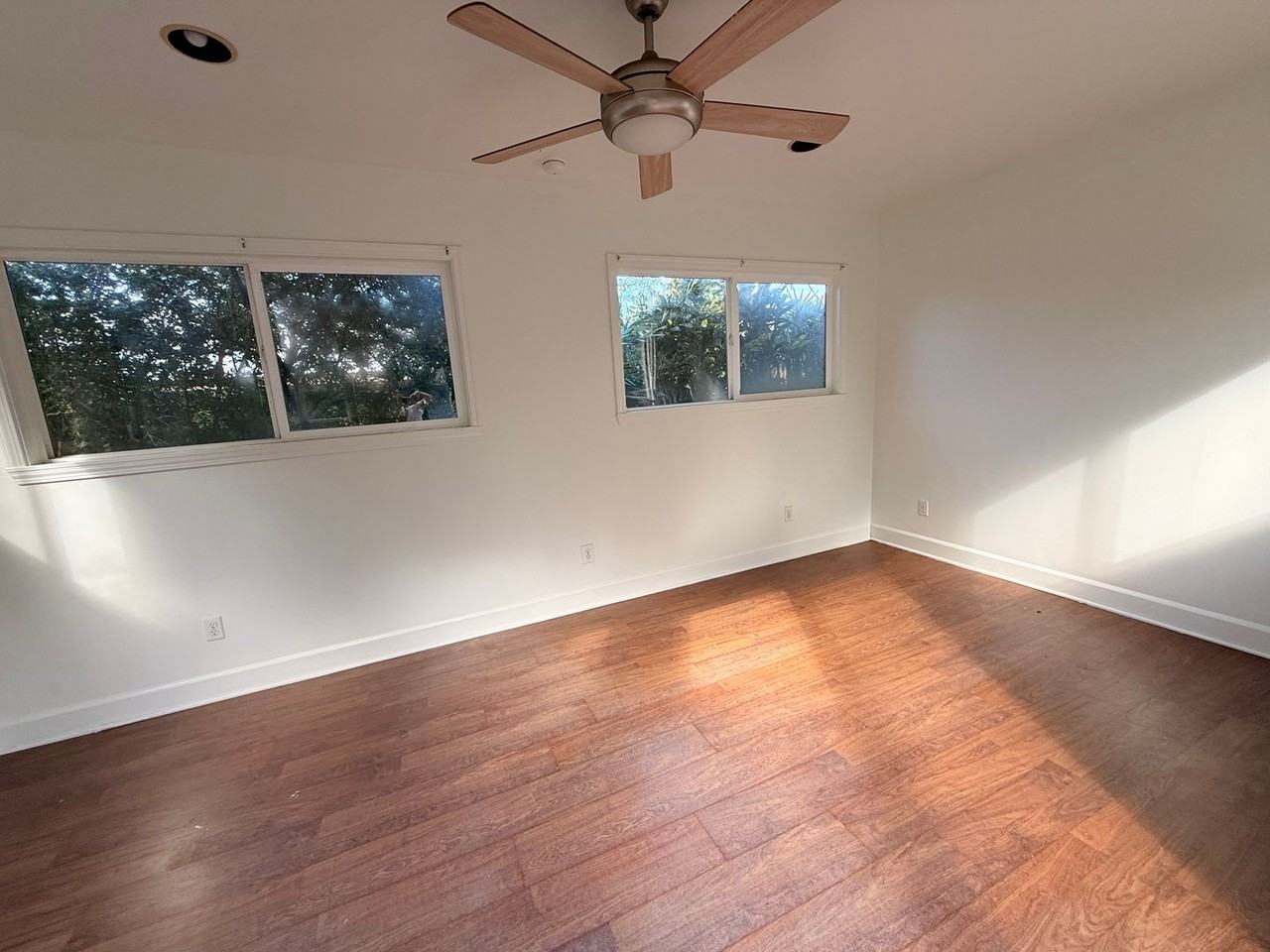 1580 Alako St - Photo 6 of 8
