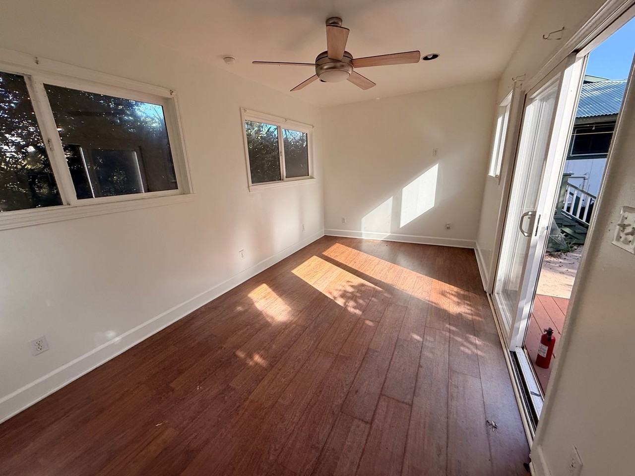 1580 Alako St - Photo 7 of 8