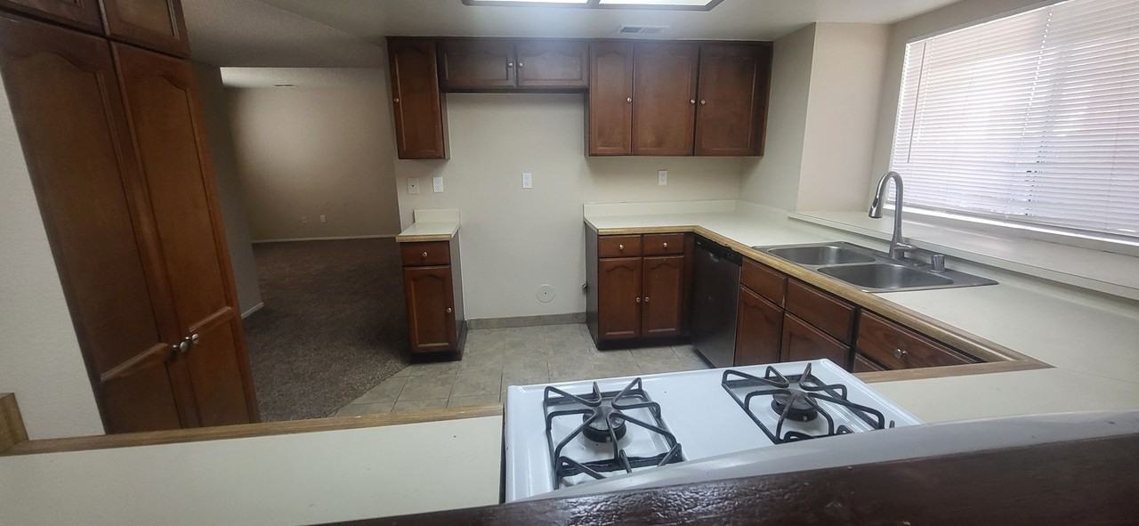 11353 Red Hill Rd - Photo 6 of 21