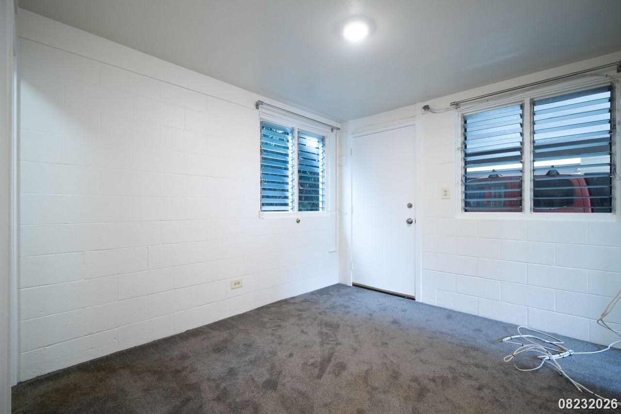 1835 Akone Pl #B - Photo 5 of 15
