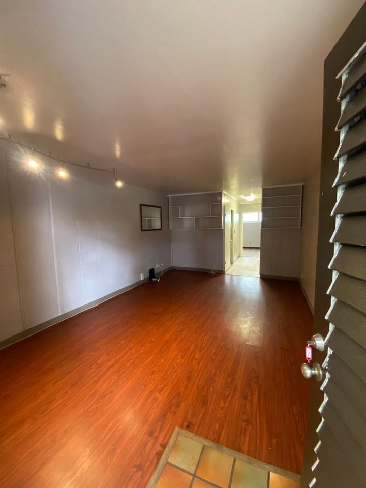 1700 Makiki St #101 - Photo 2 of 11