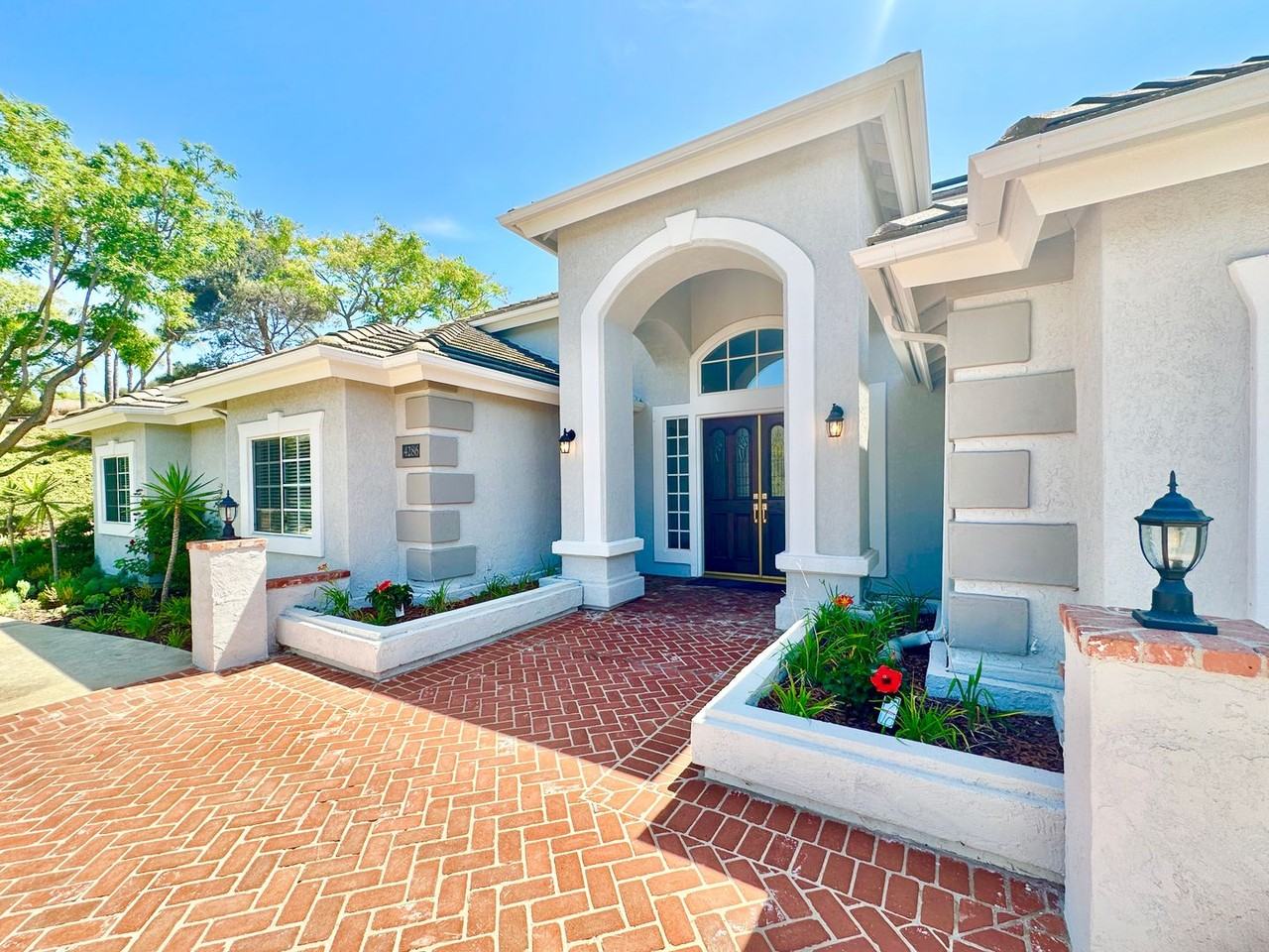 4286 La Canada Rd - Photo 4 of 50