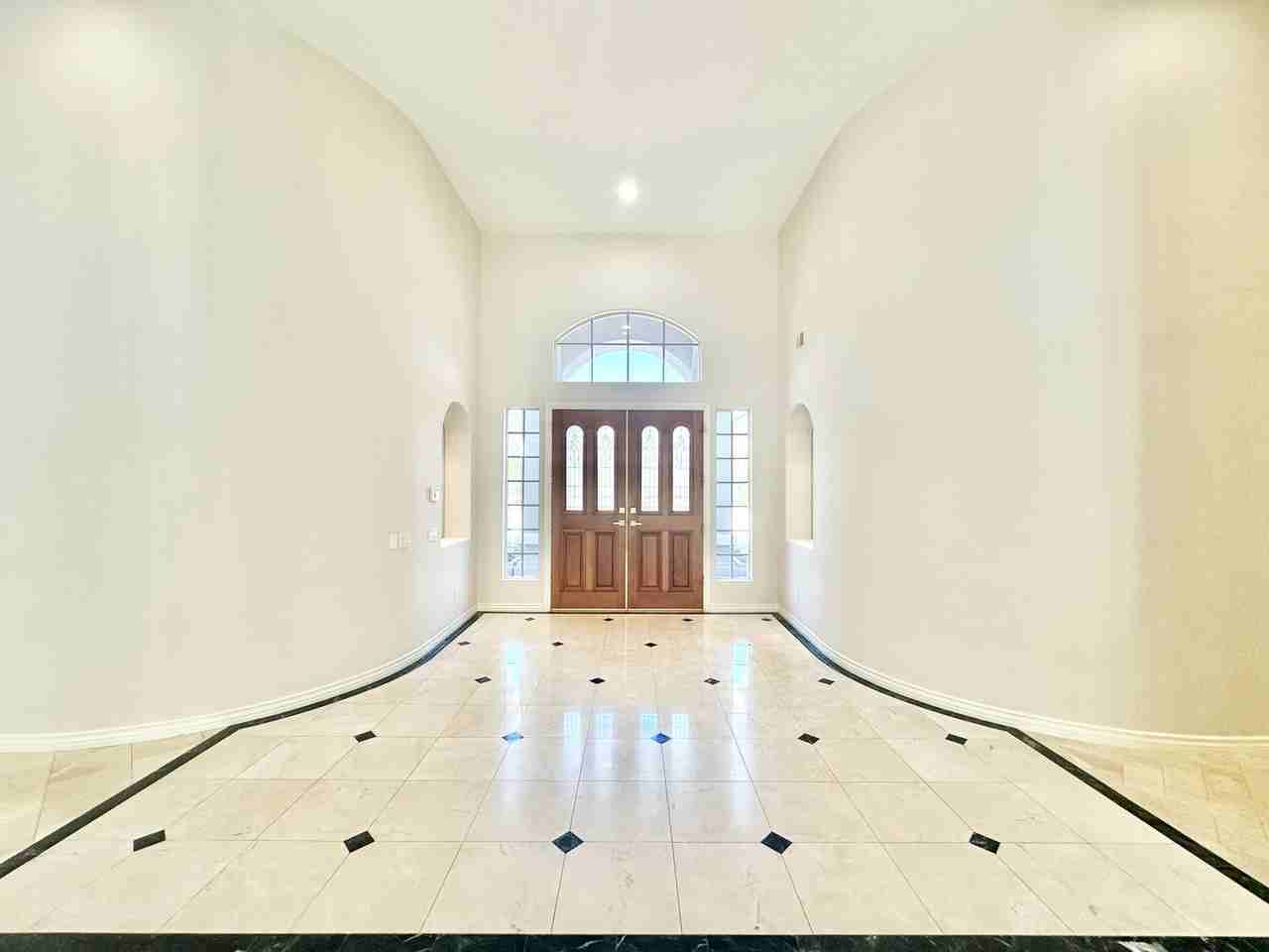 4286 La Canada Rd - Photo 6 of 50
