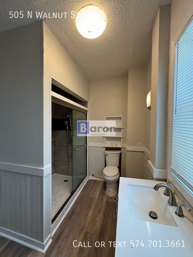 505 N Walnut St - Photo 2 of 15