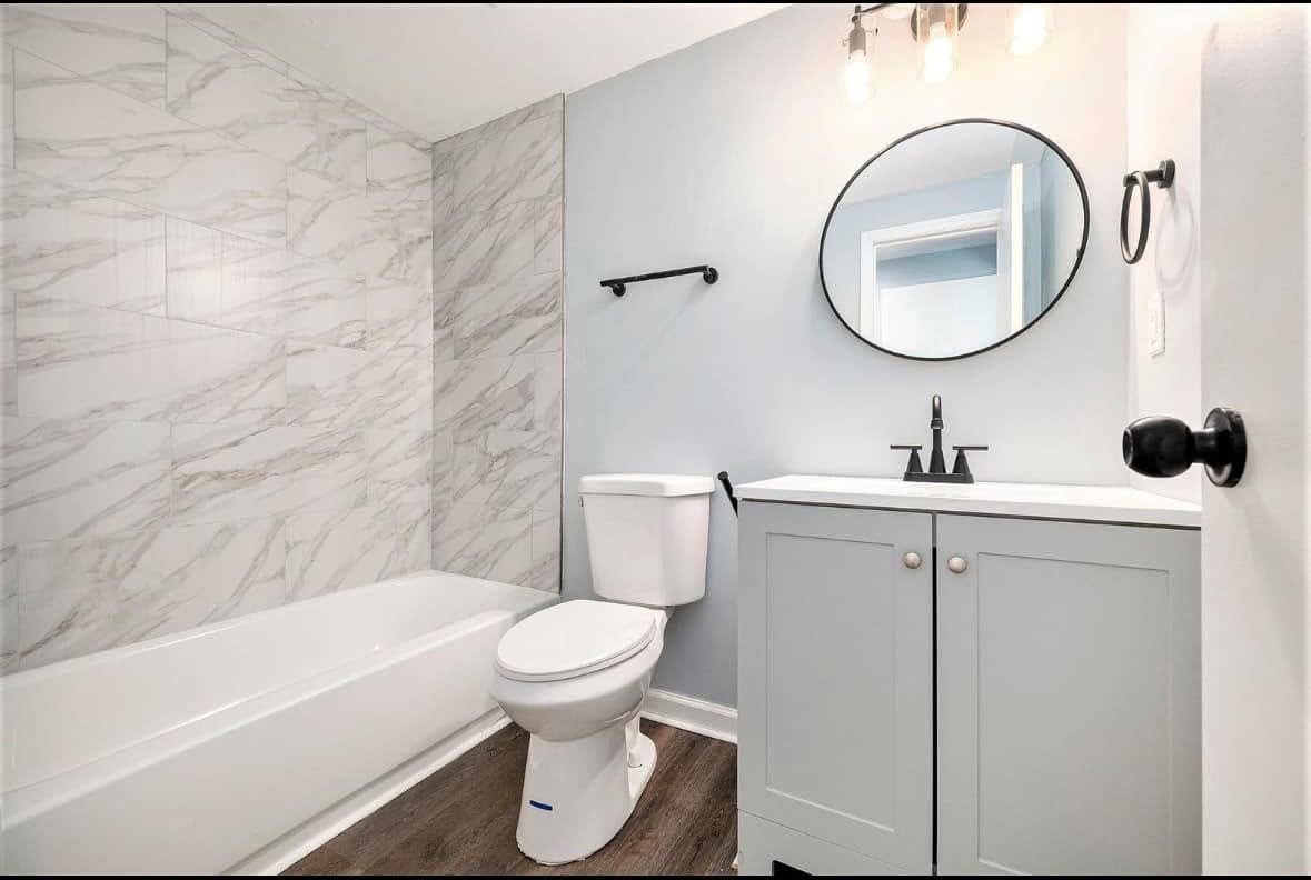 405 Newton St - Photo 5 of 19