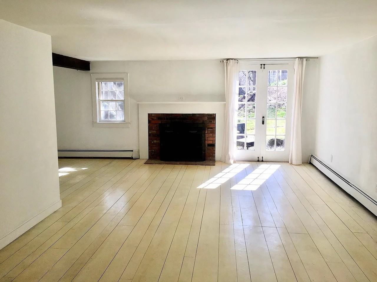 153 Spring St #NA - Photo 7 of 26