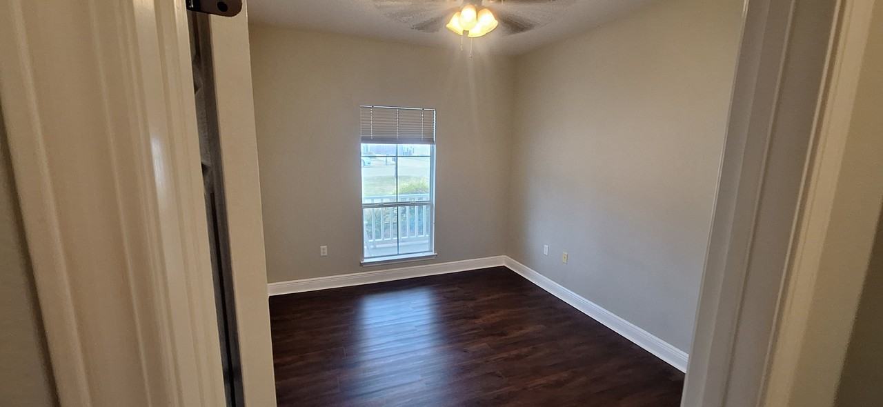 38249 Mindi Ct #NA - Photo 7 of 8