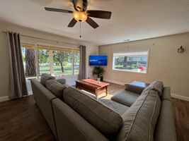 featured image of 450 Se Reed Market Rd #NA