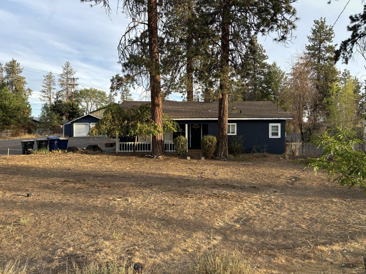450 Se Reed Market Rd #NA - Photo 4 of 25