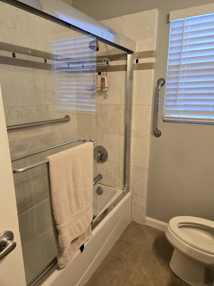 1732 Virginia Ave #NA - Photo 6 of 16