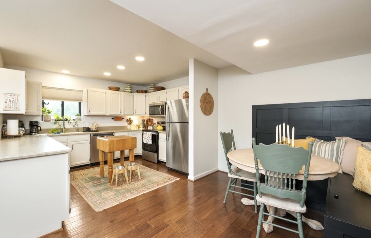 1067 Highlands Drive #1 - Photo 7 of 11