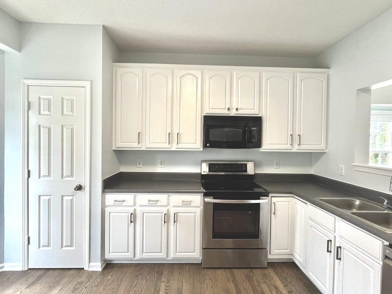 8330 Bratt Ave #251 - Photo 4 of 26