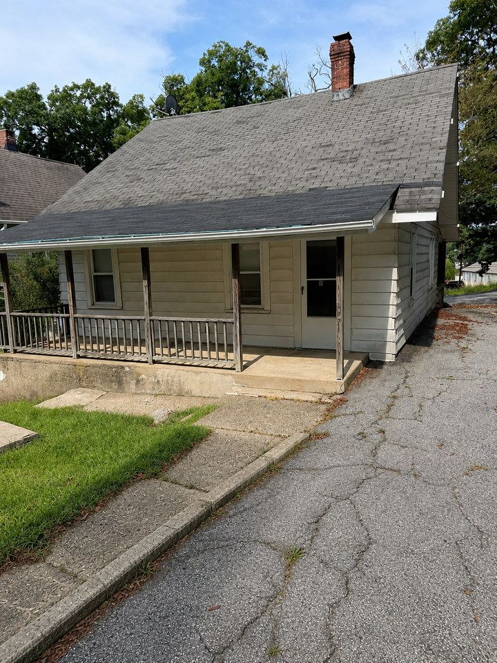 113 Chincopee Ave #NA - Photo 2 of 15