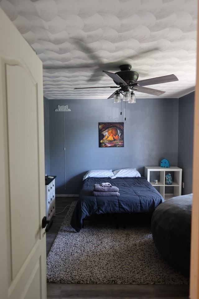 1546 W 42nd St #NA - Photo 7 of 16