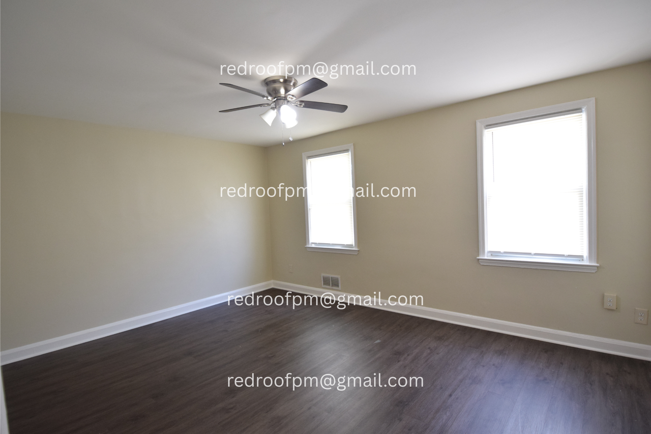 724 S Woodington Rd #1 - Photo 6 of 11