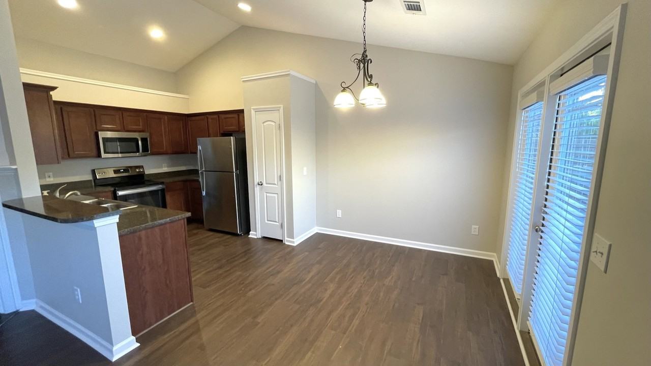 29 Parkwalk Drive - Photo 5 of 17