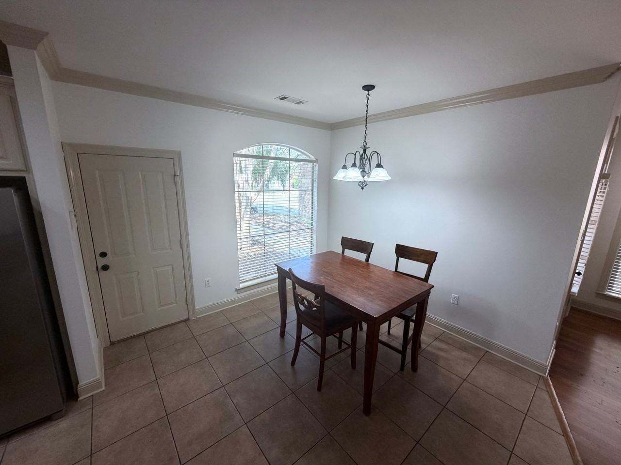 9542 Summer Pointe Ave - Photo 6 of 18