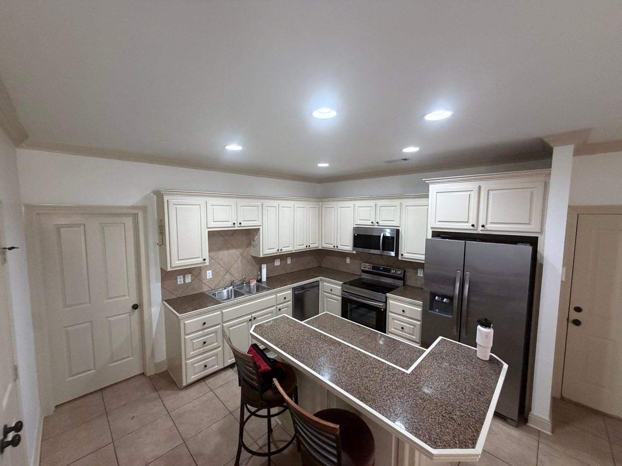 9542 Summer Pointe Ave - Photo 7 of 18
