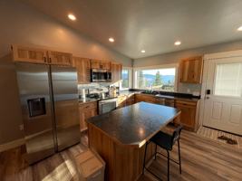 featured image of 1954 Panoramic View Dr
