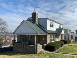 featured image of 723 Grove St #1