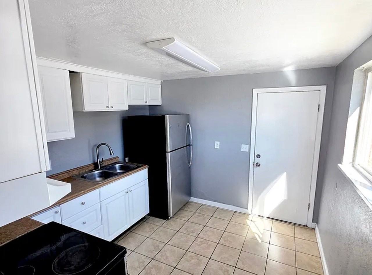 5715 E 62nd Ave #2 - Photo 3 of 4