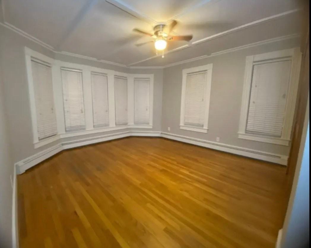 28 Silver St #2 - Photo 3 of 13