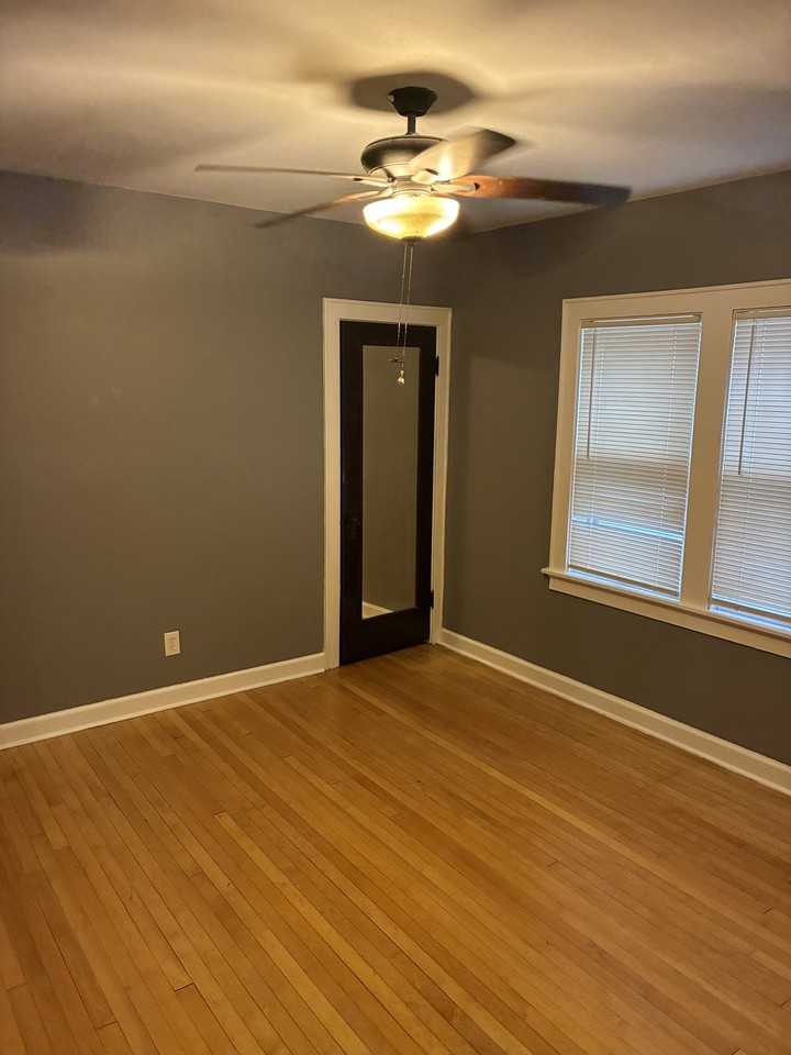 2944 N 55th St - Photo 6 of 10