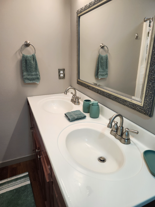 762 Flinn Dr - Photo 6 of 8