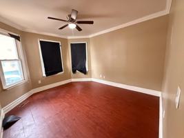 featured image of 207 N 4th St #1