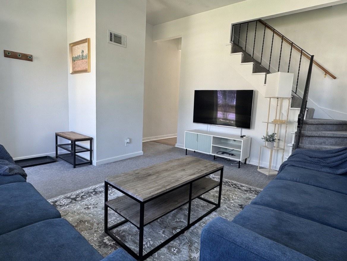 1333 Rhode Island St - Photo 2 of 12